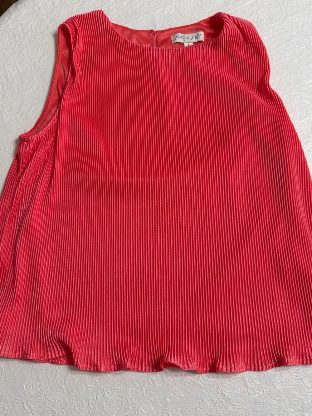 She + Sky Coral Pink Pleated Sleeveless Tank